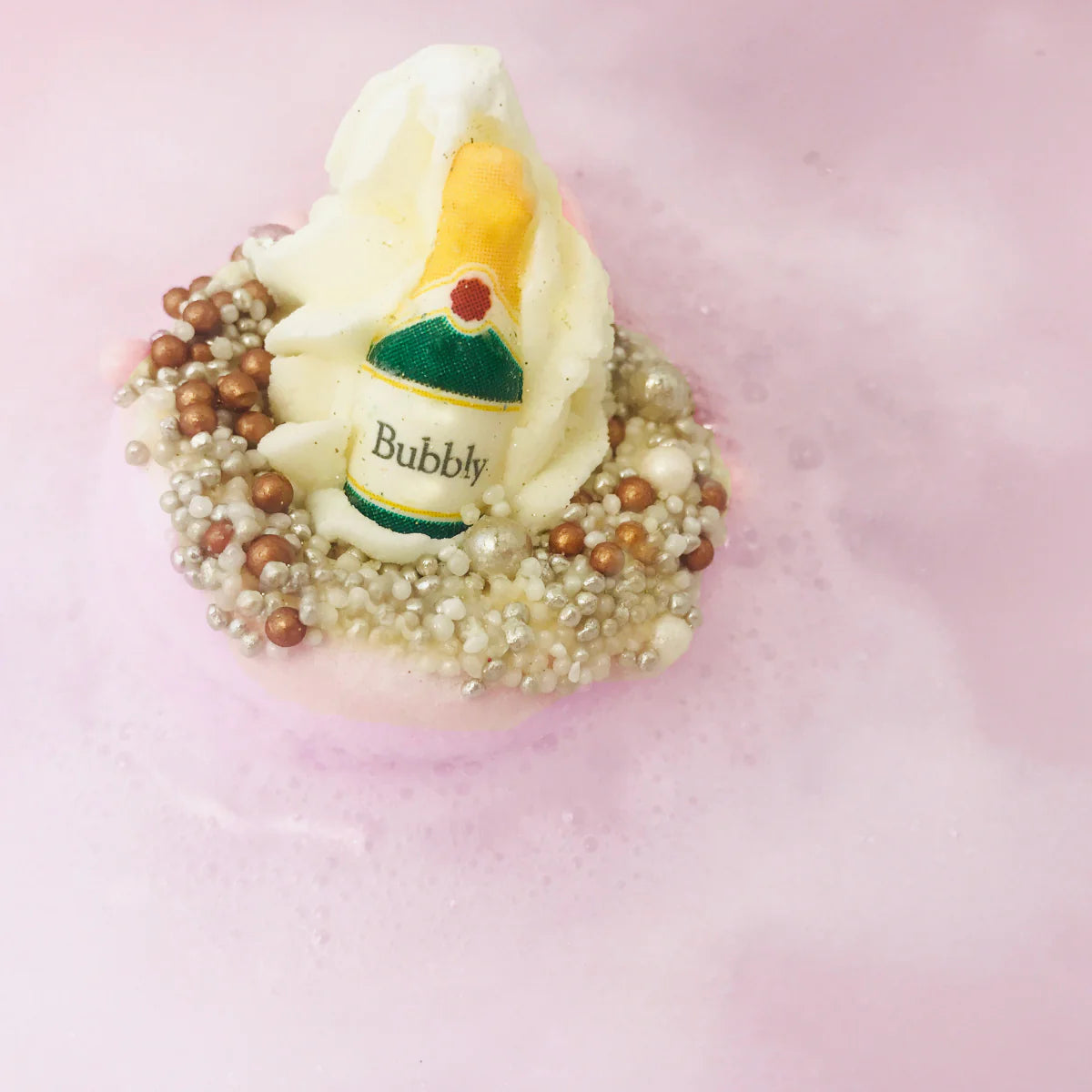 Bomb Cosmetics Fizz the Season Bath Blaster