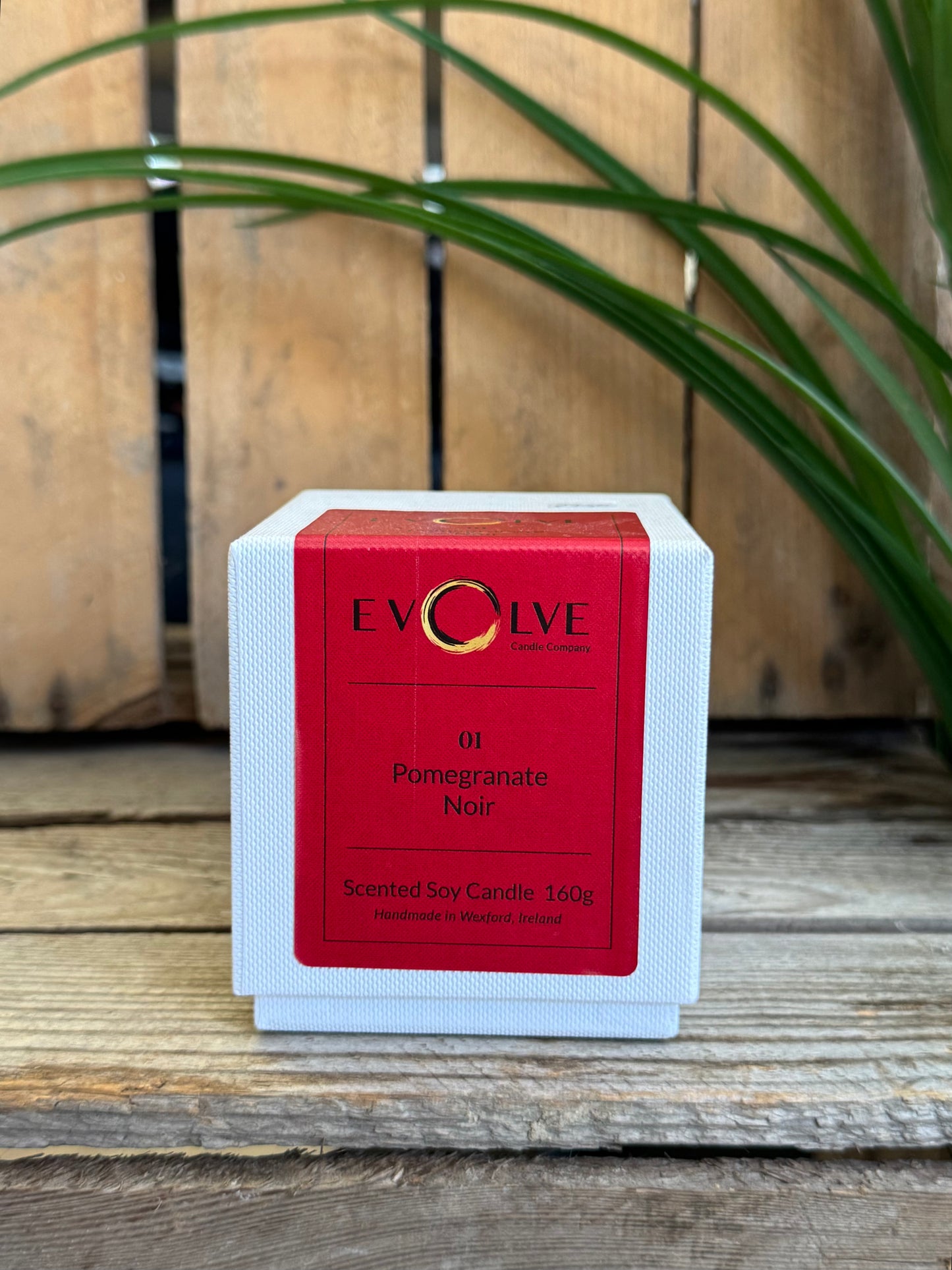 Evolve Soy Candle - 01 Pomegranate Noir