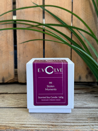 Evolve Soy Candle - 11 Poet's Corner