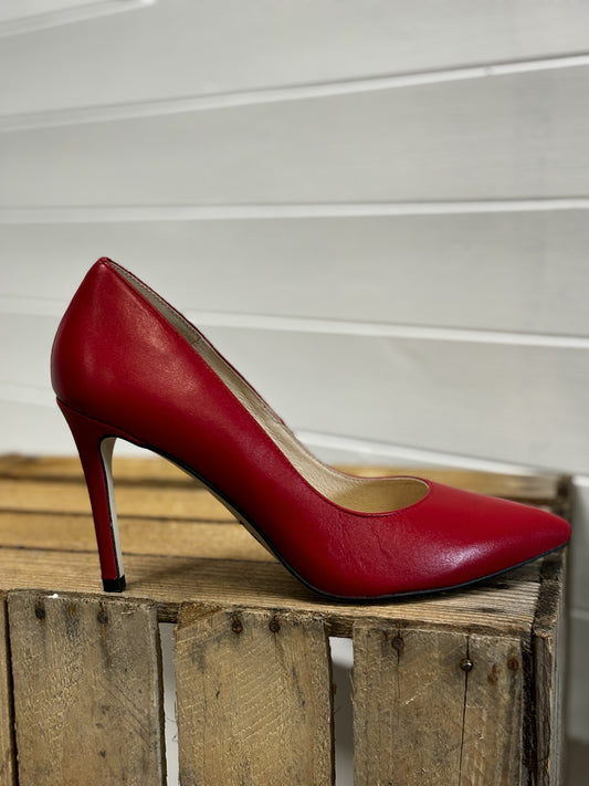 Emis Classic Heel - Red