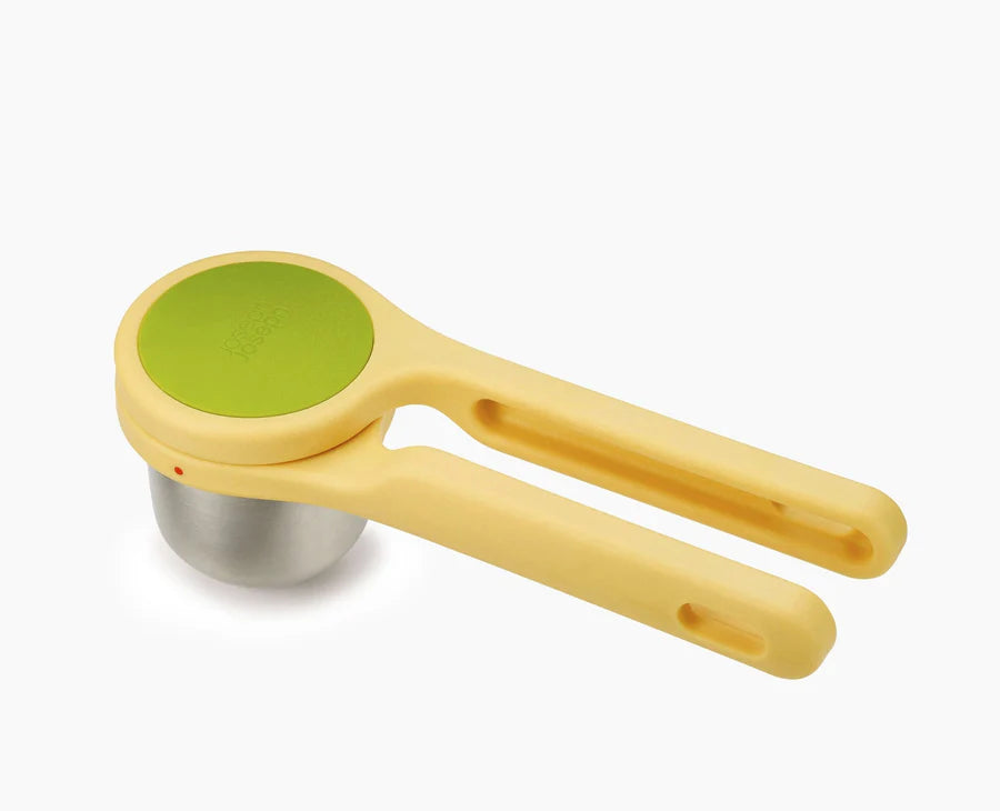 Joseph Joseph Citrus Juicer