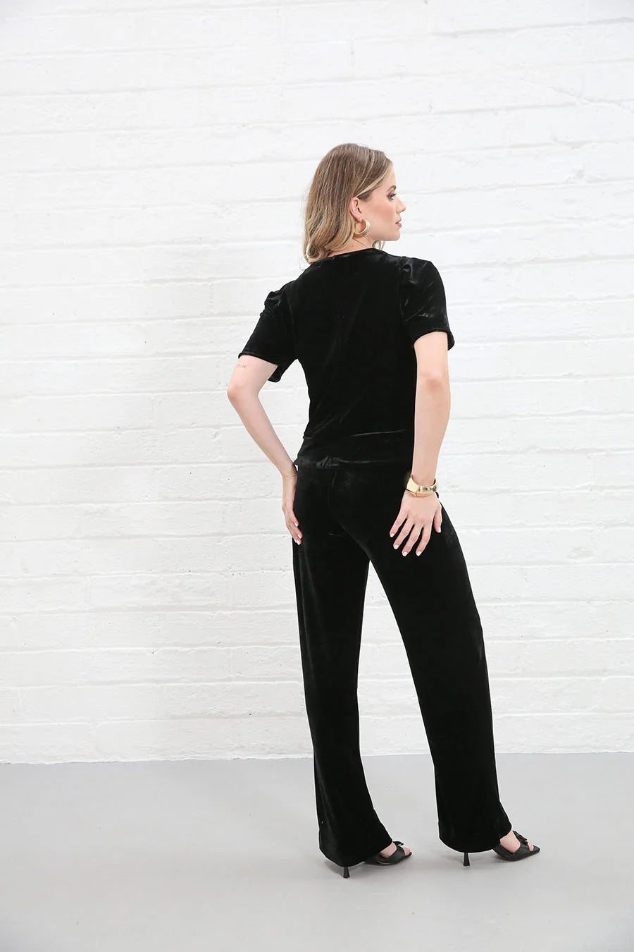 Rant & Rave Matilda Velvet Top - Black