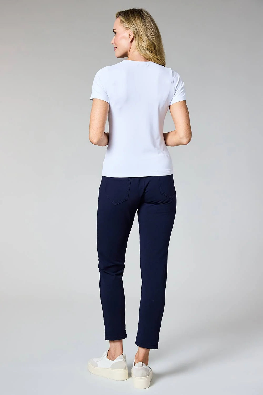 Deck Petra Round Neck T-shirt - Black