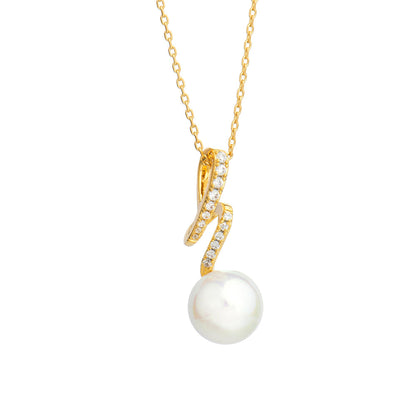 Knight & Day Kamryn Gold Pearl Pendant