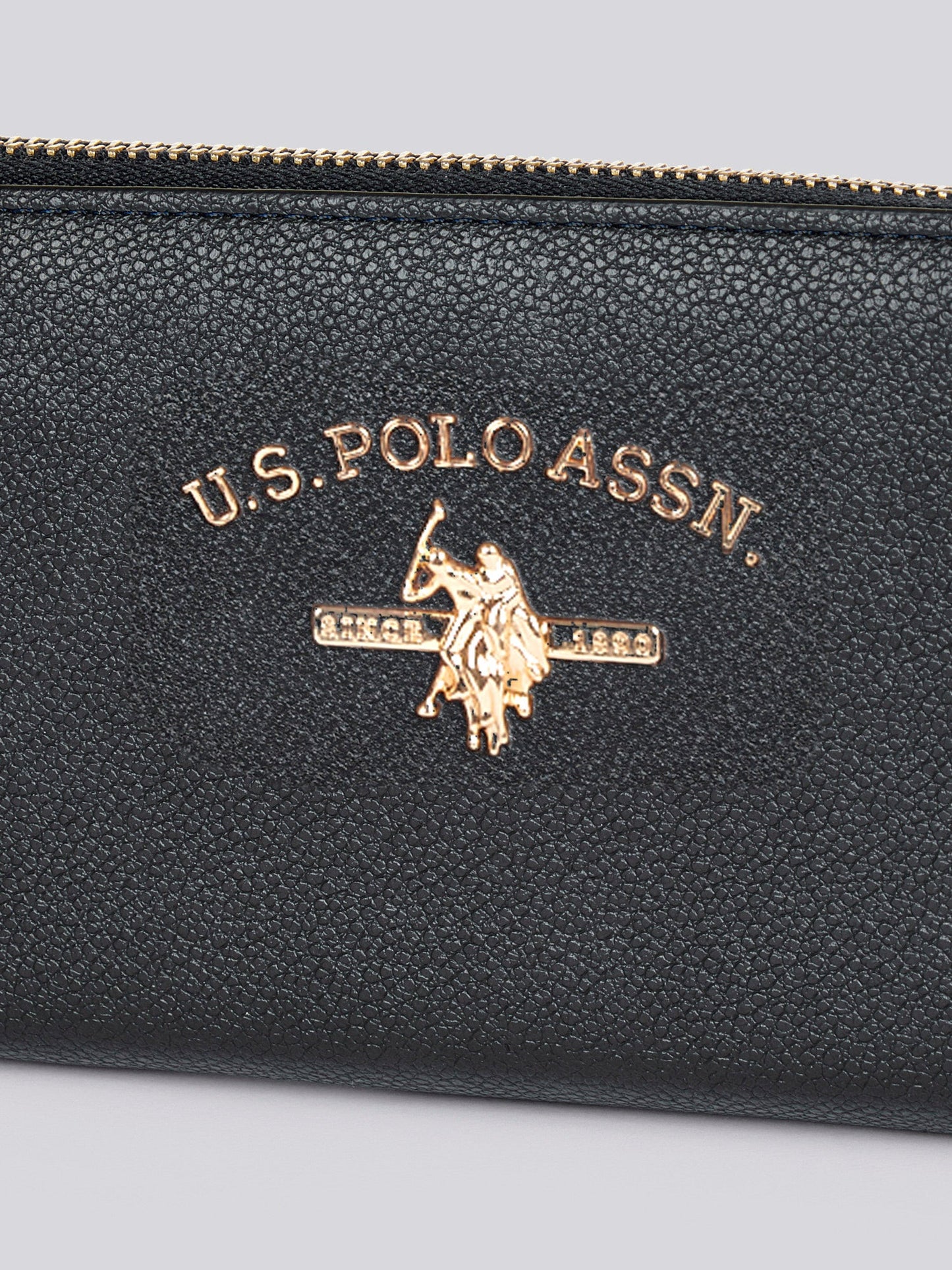 U.S. POLO ASSN. Stanford Zip Wallet - Black