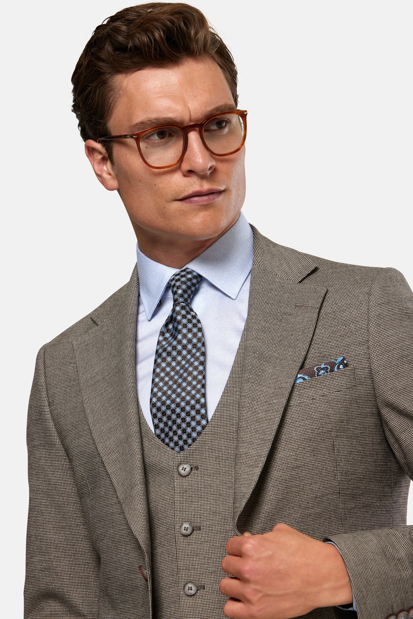 Benetti Lotus Tailored Fit 3pc Suit - Brown