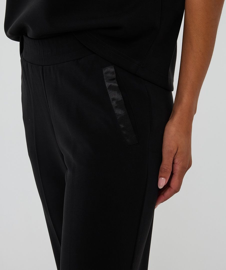 Esqualo Wide Trouser - Black