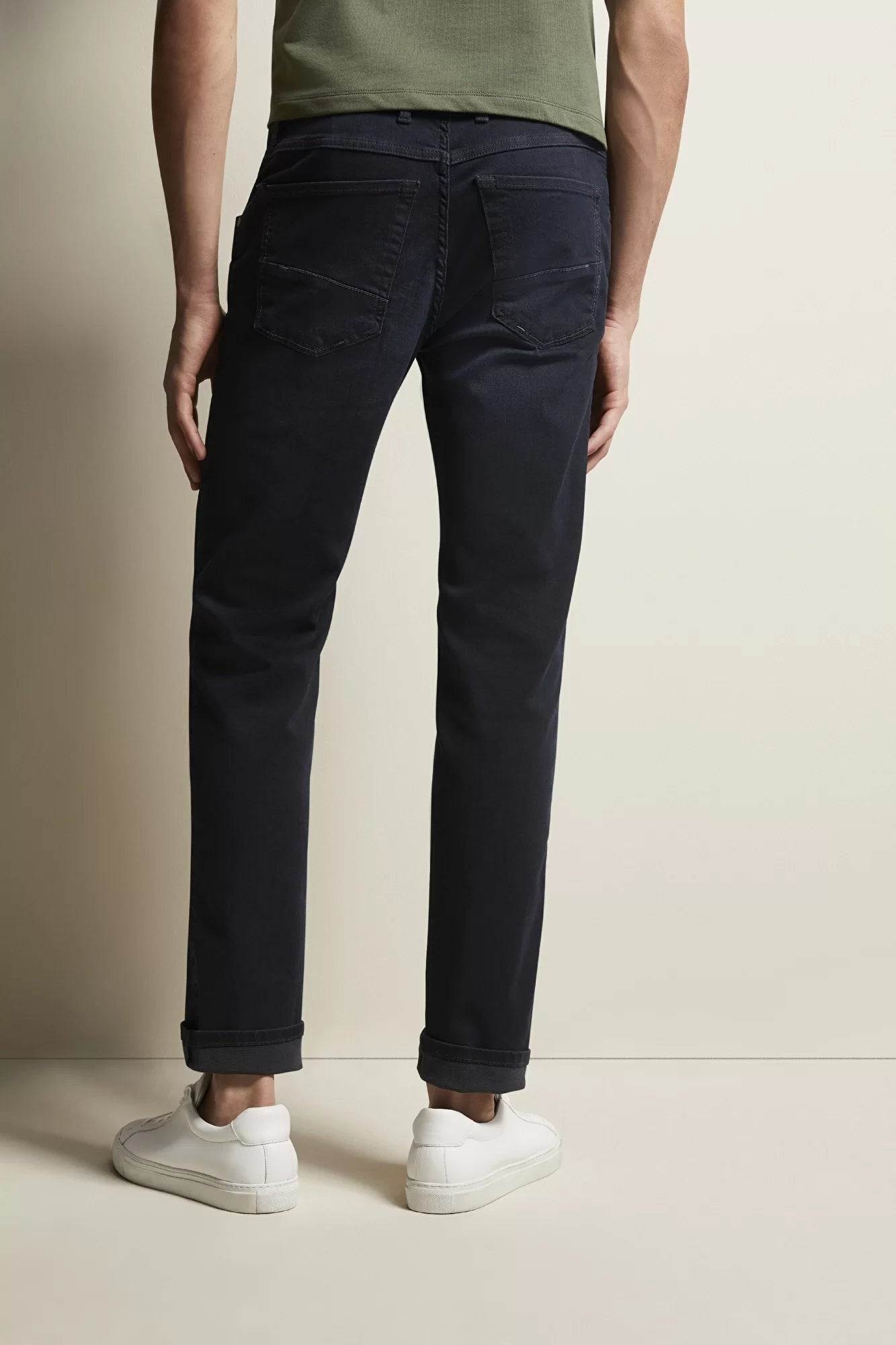 Bugatti Lightweight Denim Jean - Dark Wash