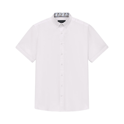 White short-sleeve shirt with a patterned collar on a white background