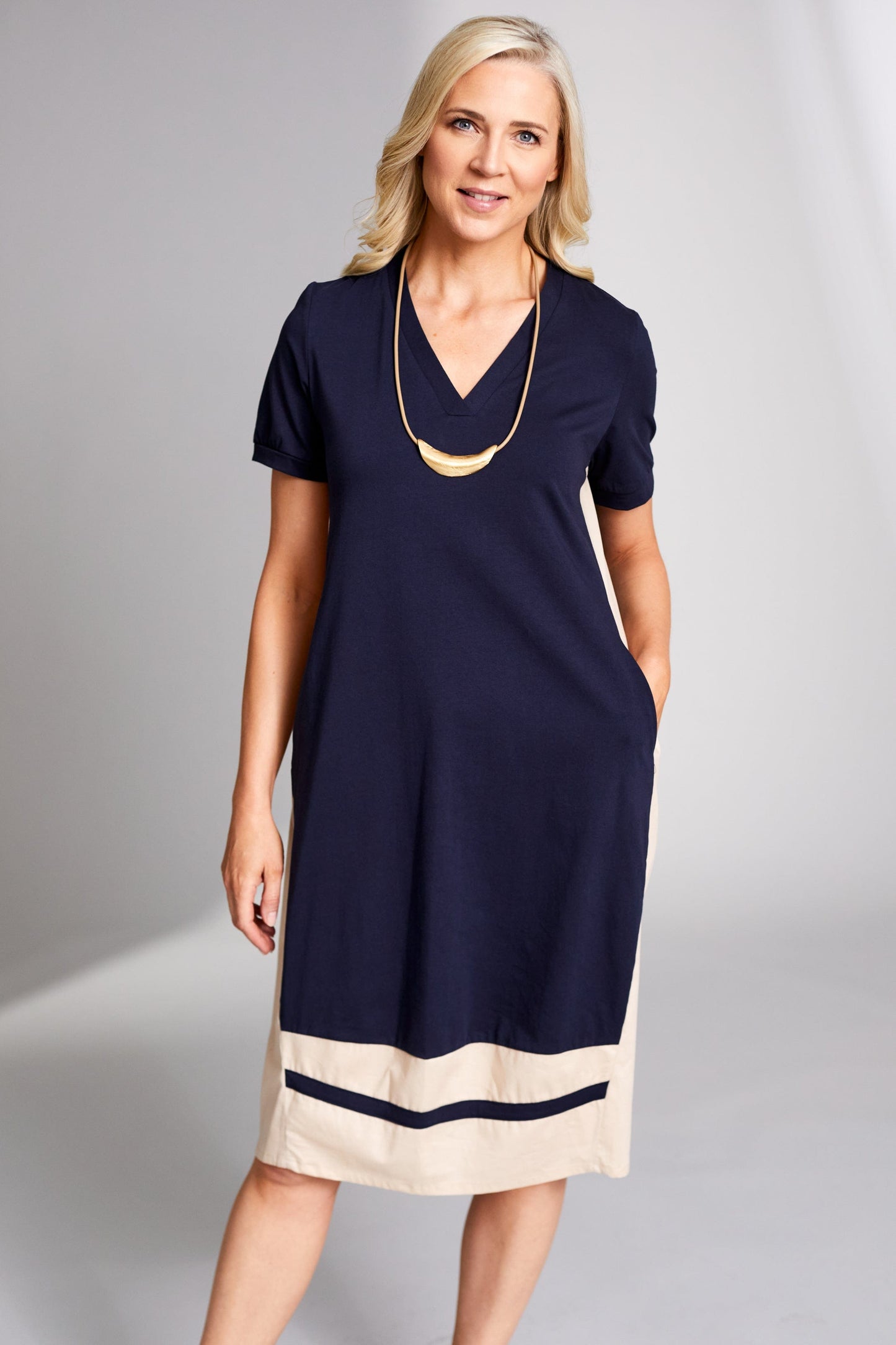 Peruzzi Contrast Jersey Dress